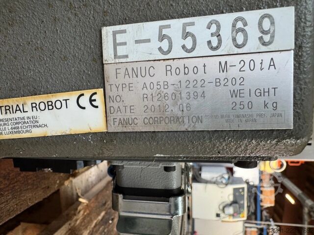 Industrial robot FANUC M20iA , R30iA