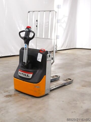 Kompakter Still Palettenwagen STILL ECU14FL