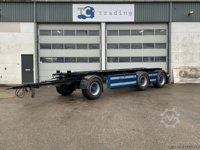 Containertransport Van Hool 30 ton. Zo goed als nieuw.