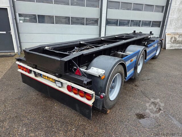 Containertransport Van Hool 30 ton. Zo goed als nieuw.