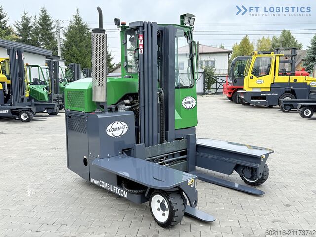 Vierwegestapler Combilift C3000 DIESEL TRIPLEX 4900 POSITIONER