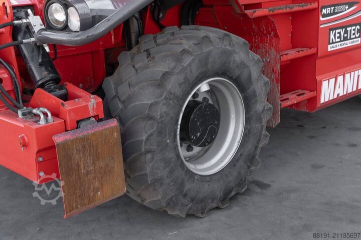 Teleskoplader Manitou MRT 2150 Plus Privilege