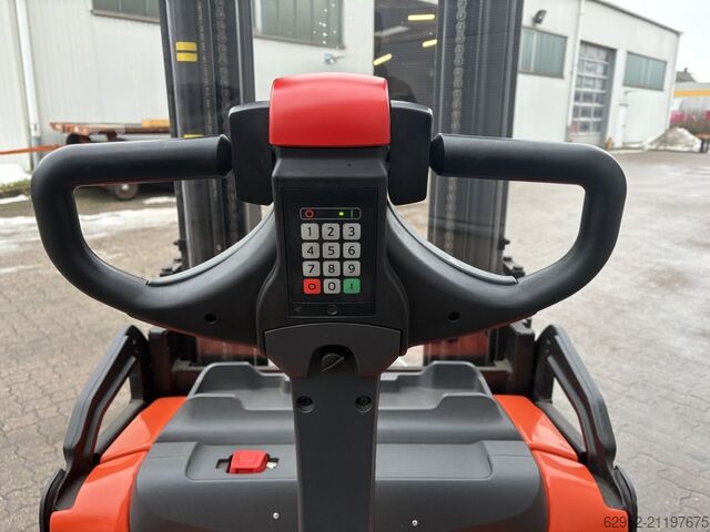 Hochhubwagen Toyota SWE 145 L / Akku 2023!