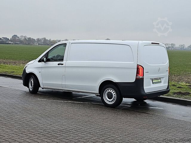 High-roof van MERCEDES-BENZ VITO 114 L2 LED Navi Automaat