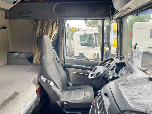 Standard-SZM DAF XF 105.460 euro 5 , RETARDER, PARK CLIMA, FRIGO