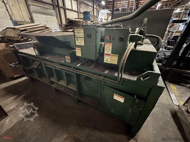 Horizontal cardboard baler Speed-Tech Equipment Horizontal cardboard baler