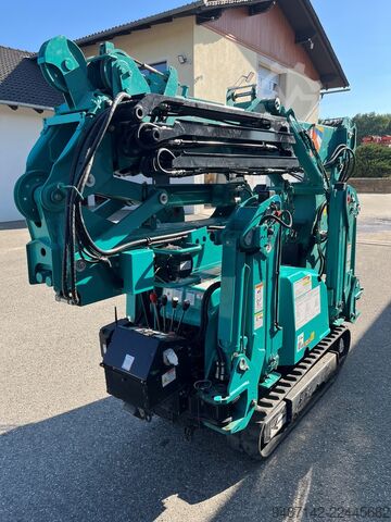 Mobile crane Maeda MK1033CW