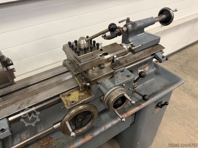 Precision turning lathe Schaublin 102 VM
