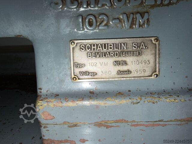 Precision turning lathe Schaublin 102 VM