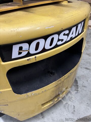 LPG Forklifts Doosan G30