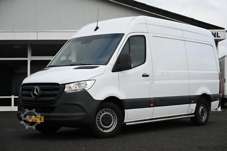 High-roof van Mercedes-Benz Sprinter 311 1.9 CDI L2H2 RWD AIRCO CAMERA Werk...