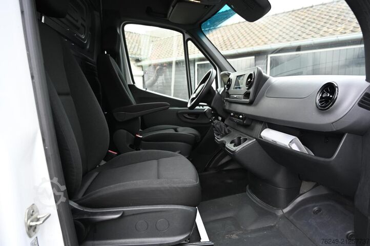 High-roof van Mercedes-Benz Sprinter 311 1.9 CDI L2H2 RWD AIRCO CAMERA Werk...