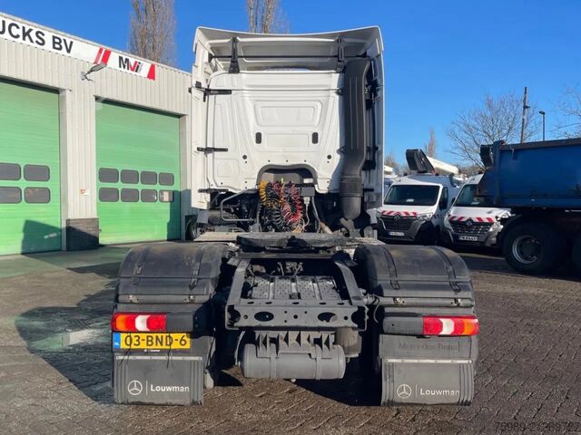 Standard-SZM Mercedes-Benz Antos 1933 WDB96340310348103  origineel NL trek...