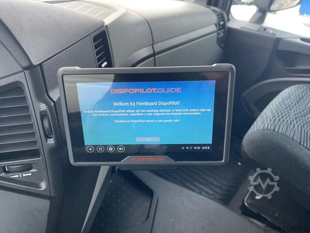 Standard-SZM Mercedes-Benz Antos 1943  WDB96340310349220  243748 km!  orig...