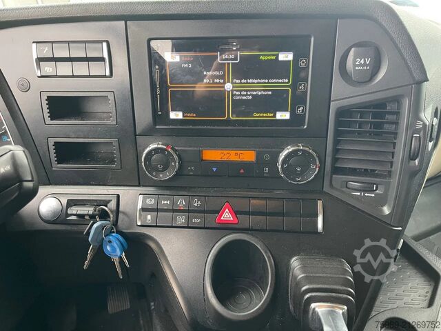 Standard-SZM Mercedes-Benz Actros 1845 WDF9634031C008330 2 tanks,  France ...