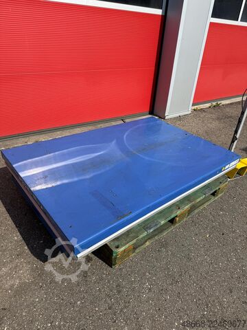 Scissor lift table, lift table No. 3 EdmoLift CB 1500 B