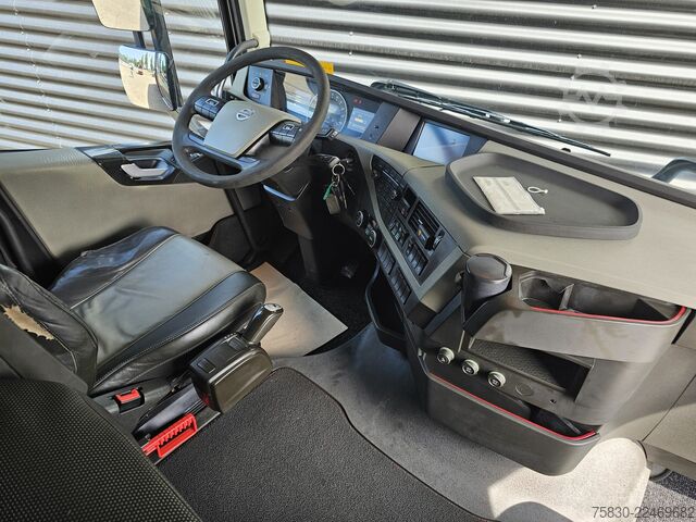 Loading platform Volvo FH 500 8x2*6  KENNIS CRANE / KRAN