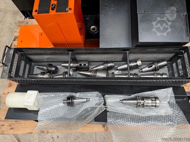 Four-axis vertical machining center Quaser MV 184 C