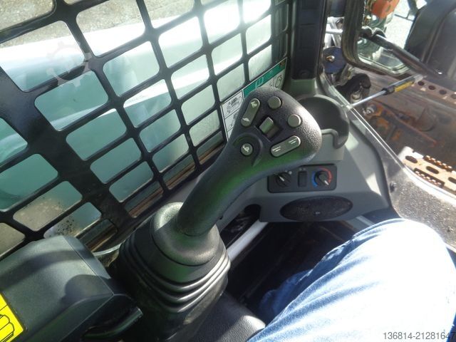 Radlader BOBCAT S450 Schaufeln + Gabeln