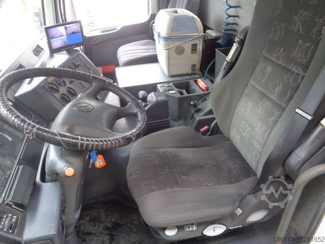 Kipper LKW MERCEDES-BENZ Actros 3240 8x4 Blatt Meiller 3-S-Kipper