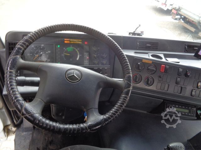 Kipper LKW MERCEDES-BENZ Actros 3240 8x4 Blatt Meiller 3-S-Kipper