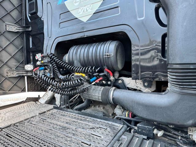 Standard SZM FORD F-MAX 500 in Voll- Ausstattung, MIETEN?