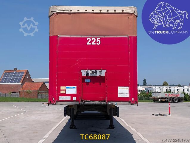 Sliding tarpaulins Schmitz Cargobull 
