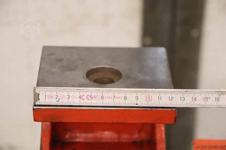 Theodolite tripod unbekannt verschiebbar verstellbar
