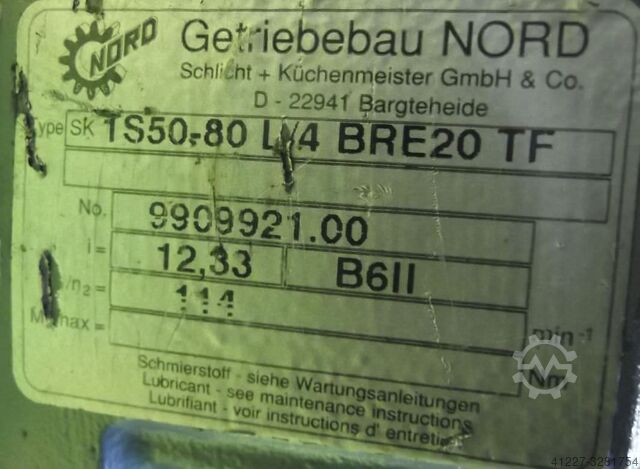 Gear motor 0.75 kW 114 rpm Nord SK80L/4