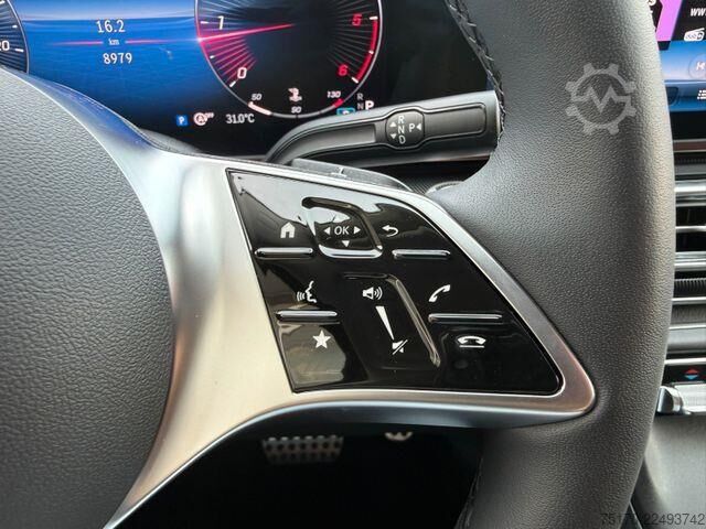 High-roof van Mercedes-Benz V 220 d STYLE AHK2,5to DISTRONIC LED elekt Türen