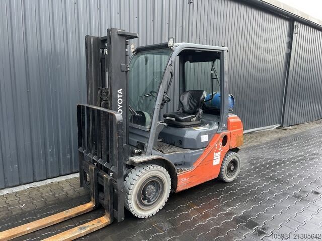 LPG Forklifts Toyota 8FGF25
