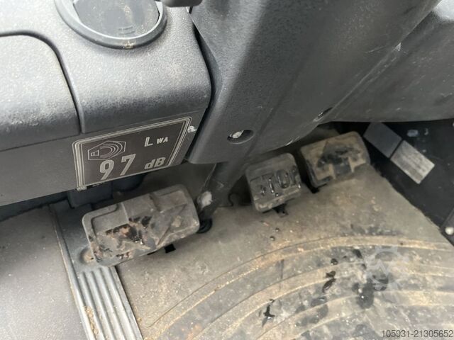 LPG Forklifts Linde H35T-02