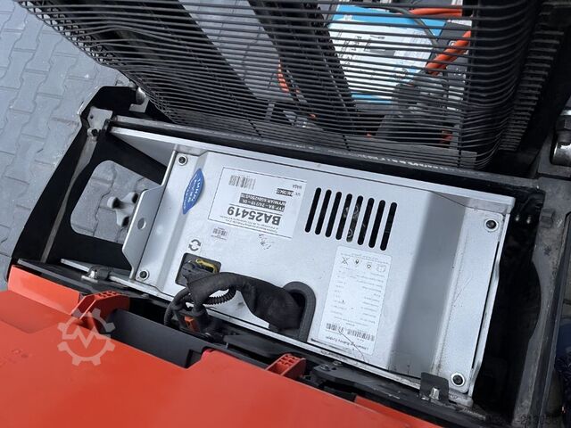 Deichselstapler BT SWE120L