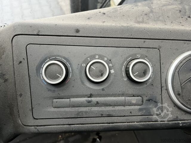 Treibgasstapler Linde H35T-01