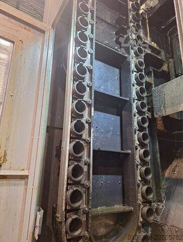 Horizontal machining center OKK hm630