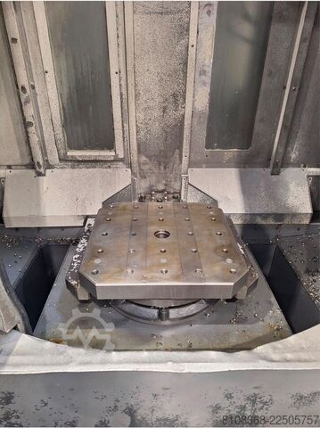 Horizontal machining center OKK hm500