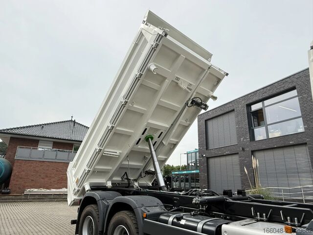 Kipper MAN TGS 33.440 MAN TGS 33.440 6x6  3-Seiten- Kipper...