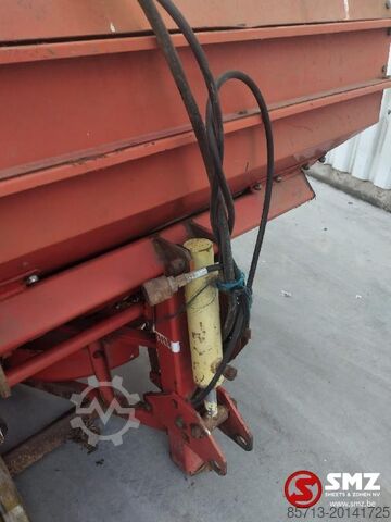Used fertilizer spreader Lely Industries Diversen Occ kunstmeststrooier Lely Industries