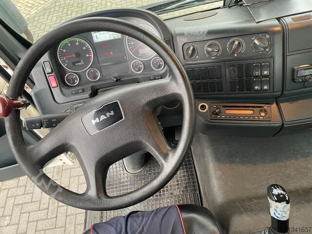 Flatbed MAN TGM 15.250 Platform / Manual / Euro 5 / 449.000...