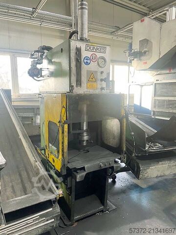 Single Column Hydraulic Press Dunkes HZ 25