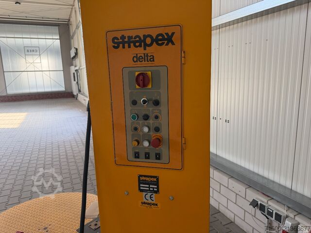 Film turntable stretch wrapper Strapex 