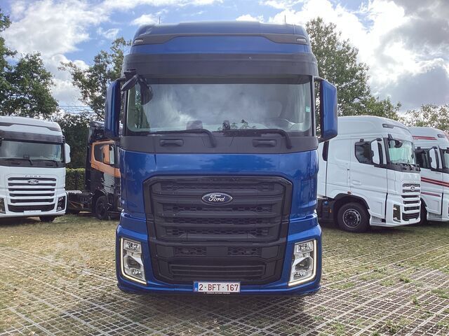 Standard tractor unit Ford F-Max full lease 1500 € excl BTW