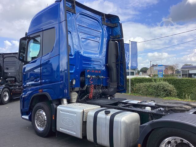 Standard tractor unit Ford F-Max full lease 1500€ excl BTW