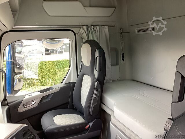 Standard tractor unit Ford F-Max full lease 1500€ excl BTW