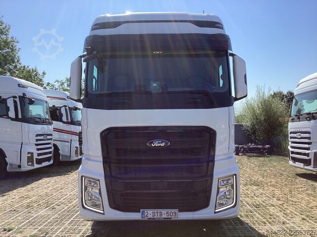 Standard tractor unit Ford F-Max full lease 1500€ excl BTW