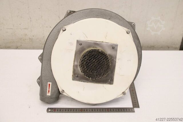 Radialventilator 0,55 kW 2820 U/min Bossler Lüfterrad Ø 285 mm