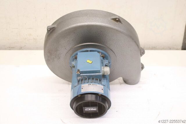 Radialventilator 0,55 kW 2820 U/min Bossler Lüfterrad Ø 285 mm