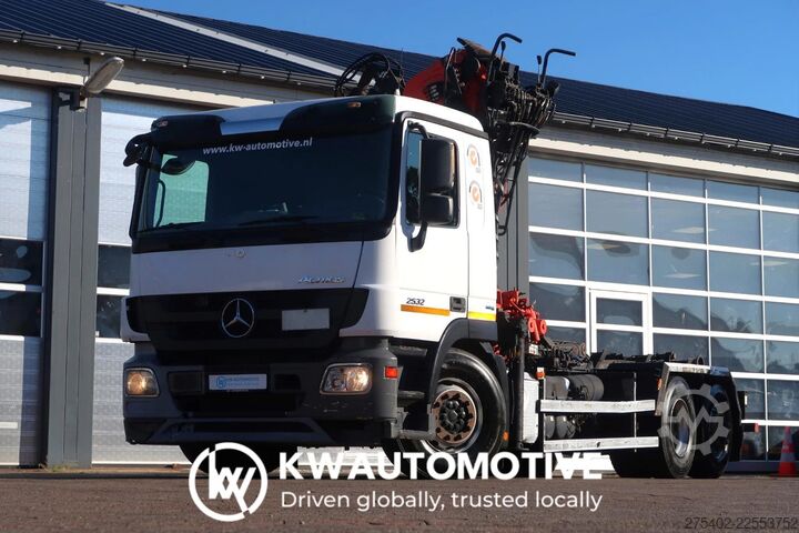 Hakenarmsystem Mercedes-Benz Actros 2532 6X2/ PALFINGER EPSILON CRANE/ 21T H...