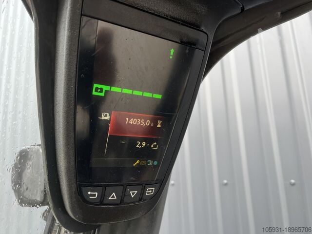 Electric 3-wheel forklift Linde E16-02