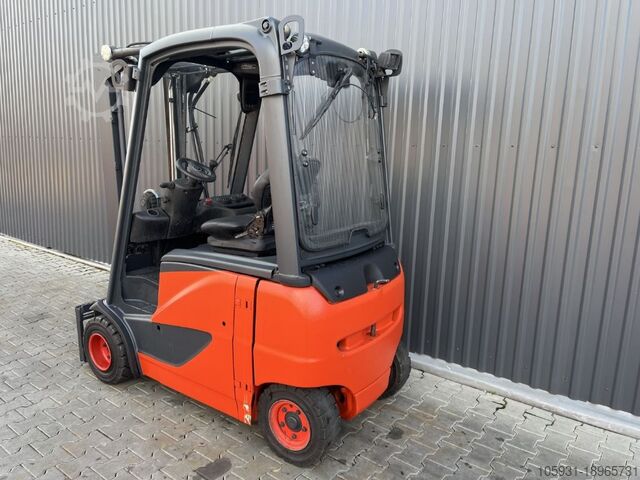 Elektro 4 Rad-Stapler Linde E20PH-02